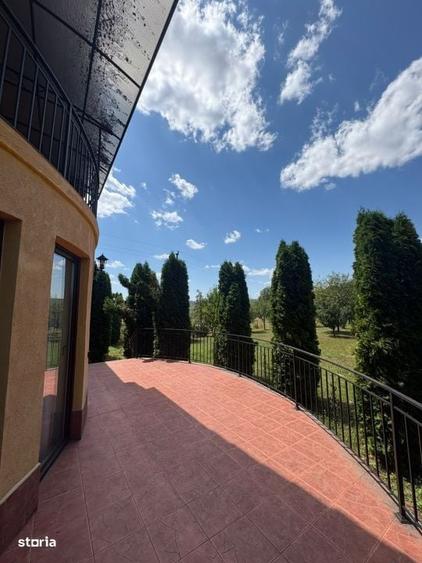 Casă cu 4 camere în Mocira