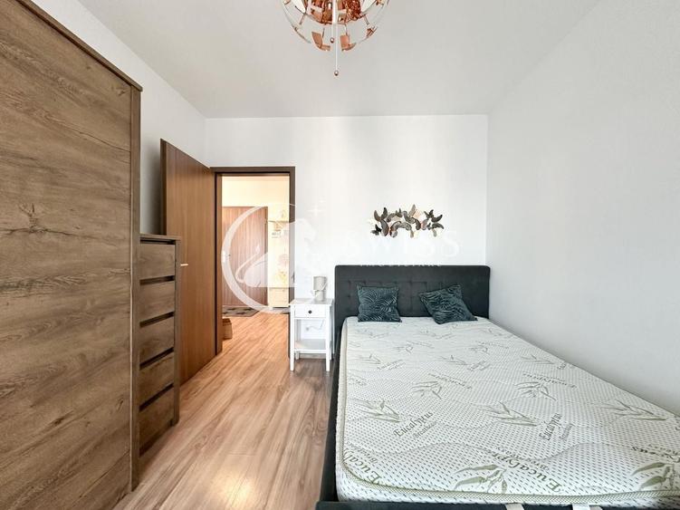 Apartament cu 2 camere semidecomandat, mobilat în Bună Ziua