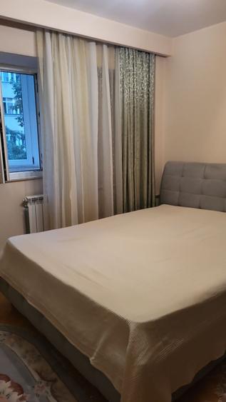 Apartament 2 camere de inchiriat Calea Calarasi colt cu Matei Basarab, 63 mp decomandat etaj 3/8 mobilat,utilat complet la 3 min metrou Piata Muncii - 1