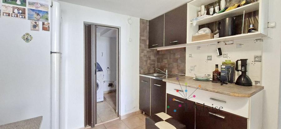 Casă individuală cu 6 camere cu Canalizare în Vulcan