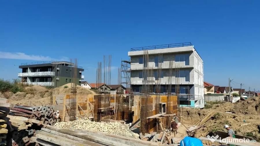 Garsonieră decomandată în Central