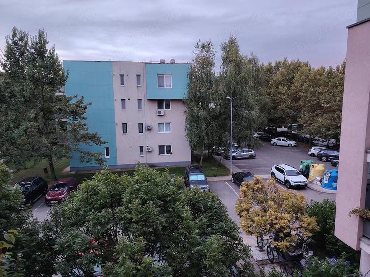 Apartament cu 2 camere semidecomandat în Sud