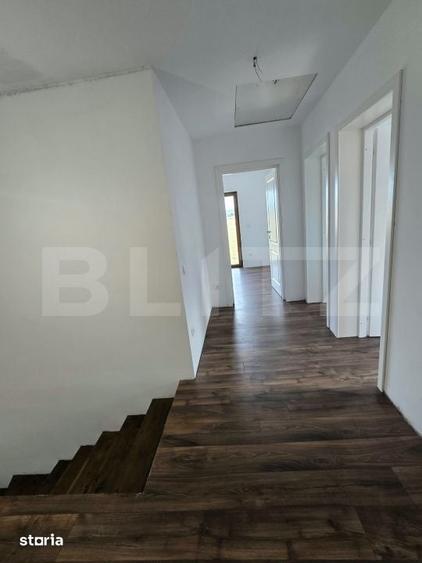 Casă cu 4 camere cu Teren 300 Mp în Central