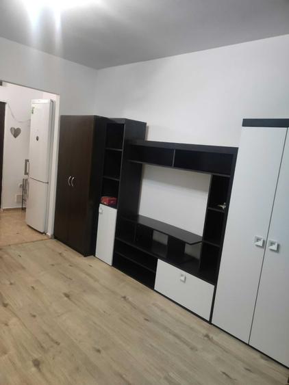 Garsonieră decomandată în Grigorescu