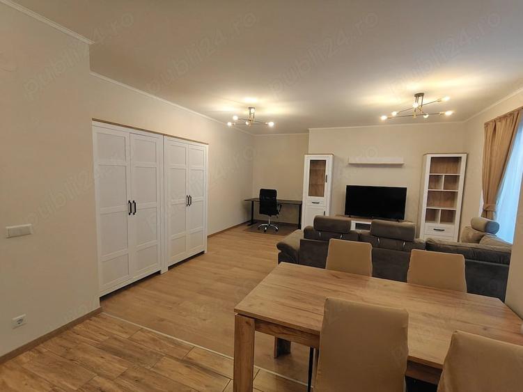 Apartament cu 2 camere semidecomandat în Turnișor