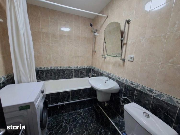 Apartament cu 2 camere decomandat în Vasile Aaron