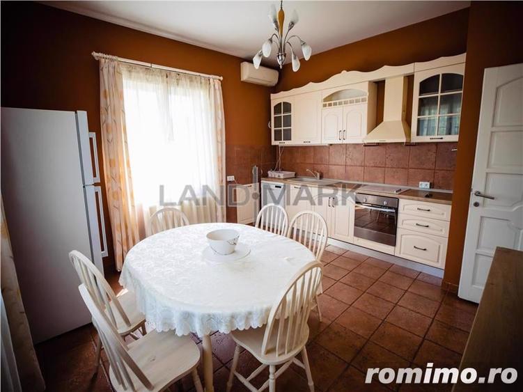 Casă cu 3 camere în Central