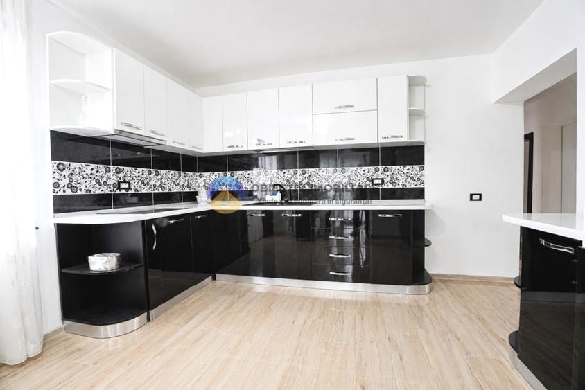 Casă cu 4 camere cu Teren 808 Mp în Tarcău