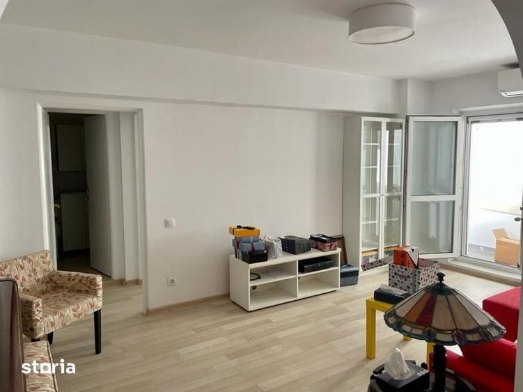 Inchiriez apartament 3 camere Teiul Doamnei - 6