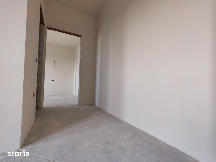Apartament cu 2 camere semidecomandat în Agigea