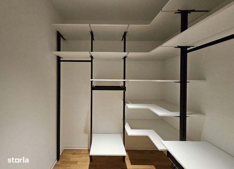 Apartament cu 4 camere în Vest