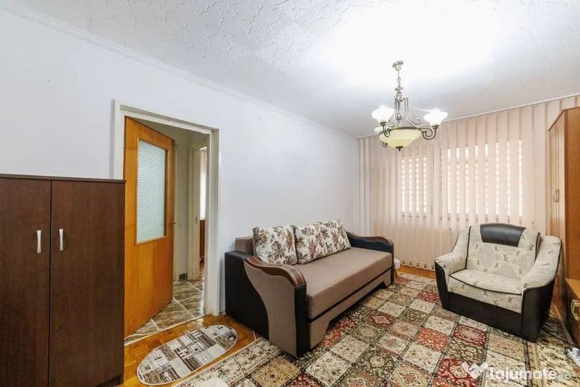 Apartament cu 2 camere decomandat în Trivale