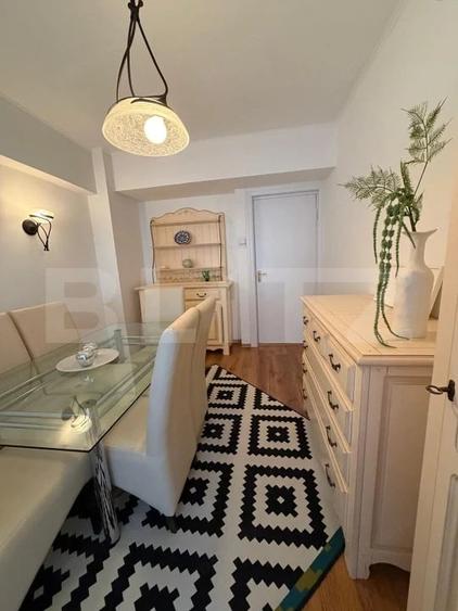 Apartament cu 4 camere decomandat în Ultracentral