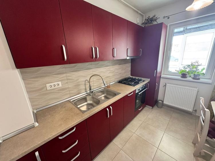 Apartament cu 2 camere decomandat, mobilat în Dobroești