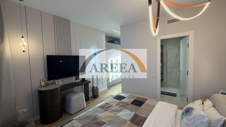 Duplex cu 4 camere cu Canalizare în Tunari