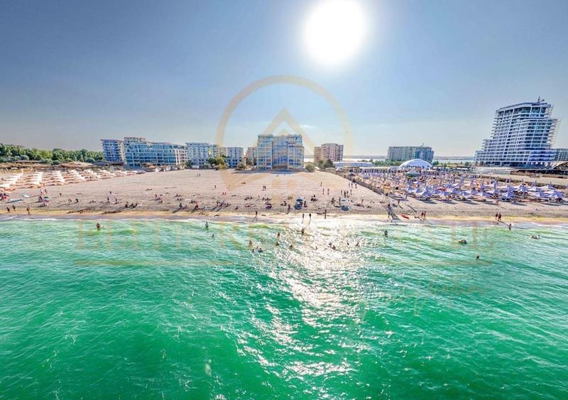 Stațiunea Mamaia - Vânzare apartament cu 2 camere, 2 bai si terasa de 47 mp. - 19