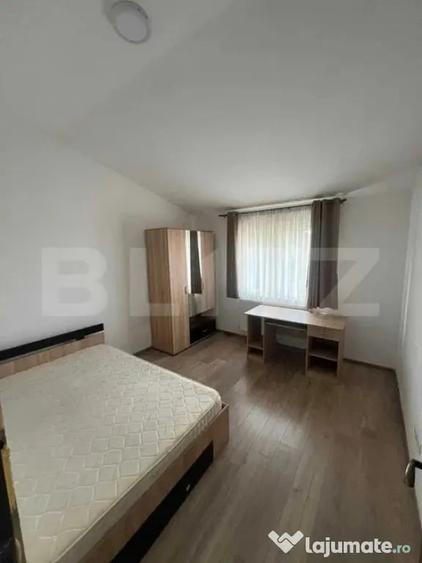 Apartament cu 3 camere semidecomandat în Tudor