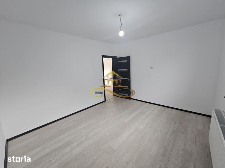 Casă cu 4 camere cu Teren 390 Mp în Gârleni