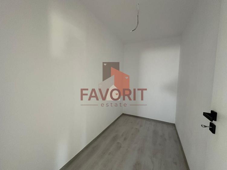 Duplex cu 3 camere cu Canalizare în Sânandrei