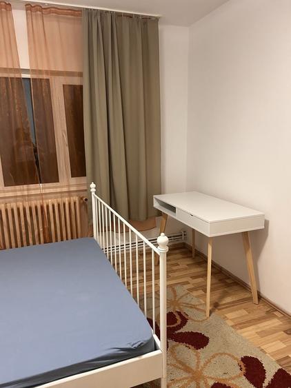 Apartament cu 2 camere decomandat în Zorilor