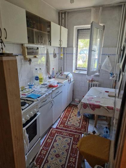 Apartament cu 2 camere semidecomandat în Rogerius