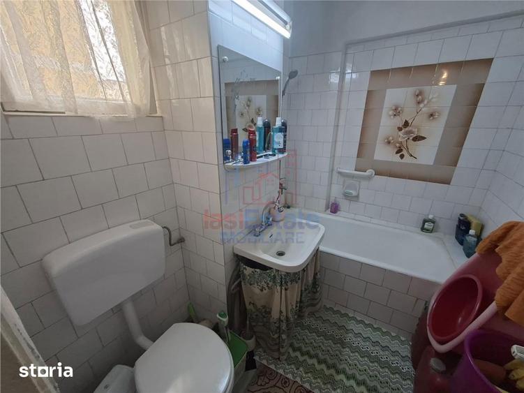 Apartament cu 3 camere decomandat în Hala Centrală
