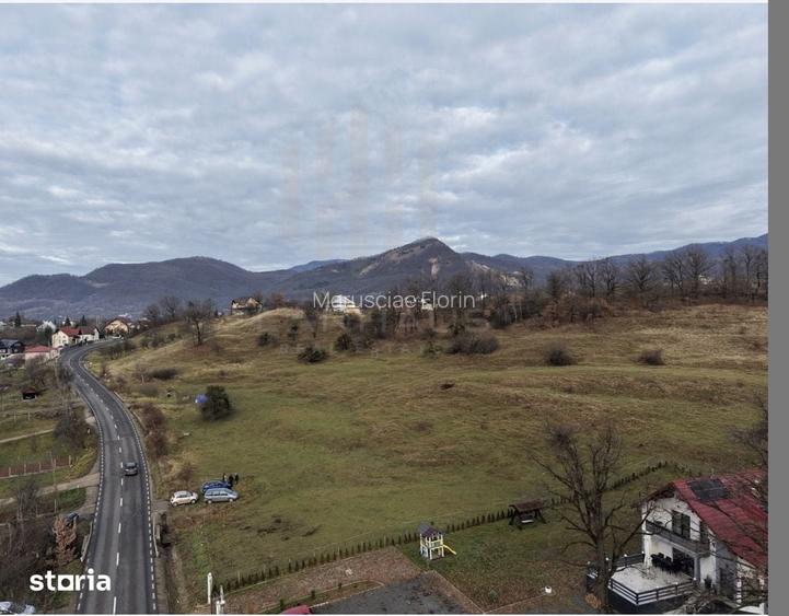 Teren de construit, 3900mp, acces asfaltat;
