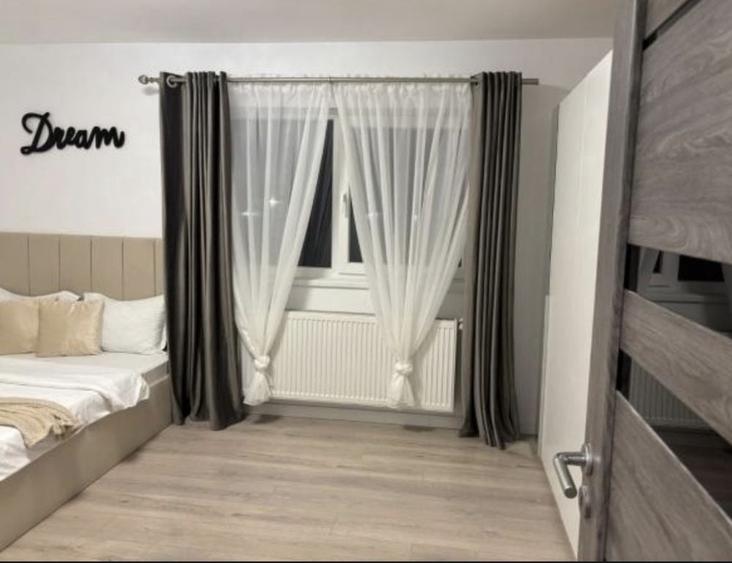 Apartament cu 2 camere nedecomandat în Central