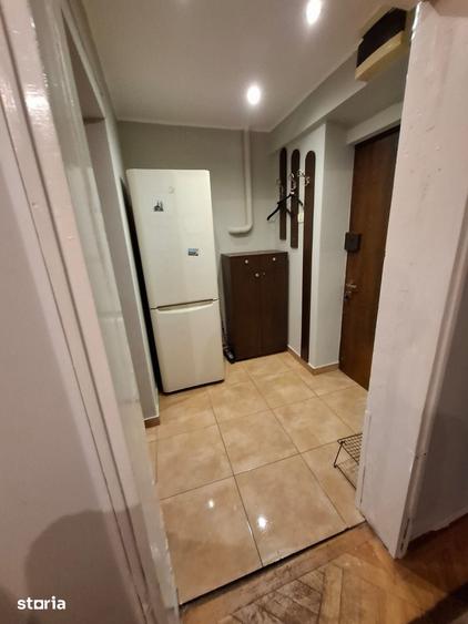 Apartament cu 2 camere în Tei