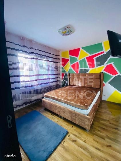 Apartament cu 3 camere în Roșu