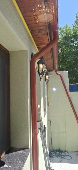 Casă cu 2 camere cu Teren 15 Mp în Schei