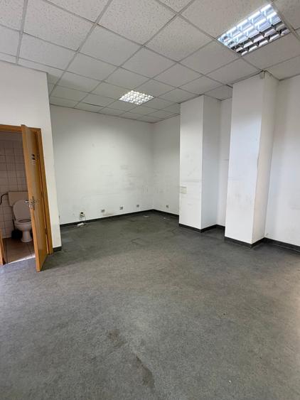 Spațiu comercial, de 105 mp, în Moșilor