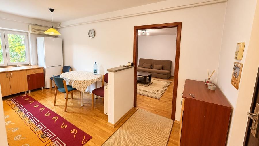 Apartament cu 2 camere, mobilat în Steaua