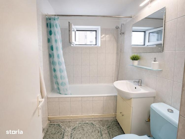 Apartament cu 3 camere decomandat în Tomis Nord
