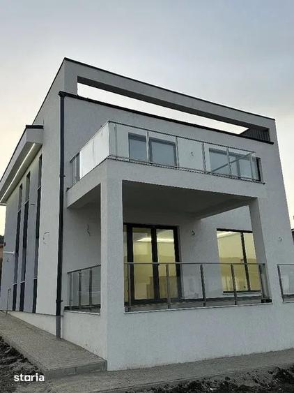 Casă cu 4 camere cu Teren 716 Mp în Baciu