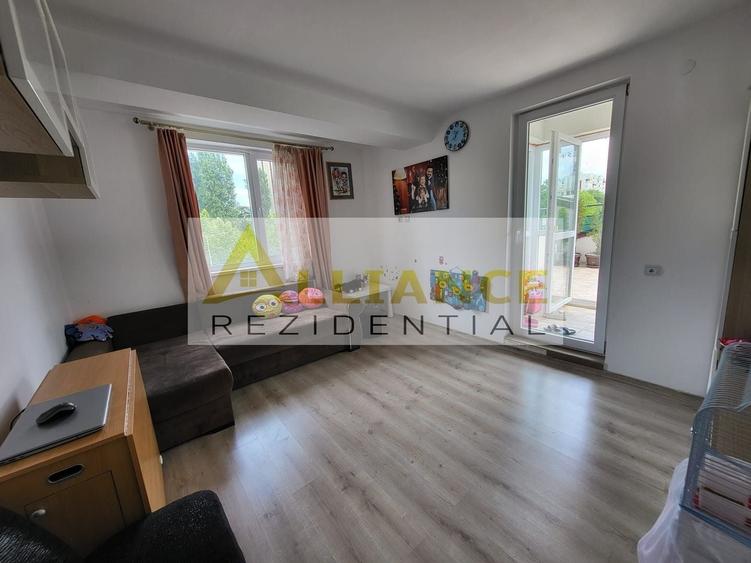Apartament cu 3 camere decomandat în Brâncoveanu