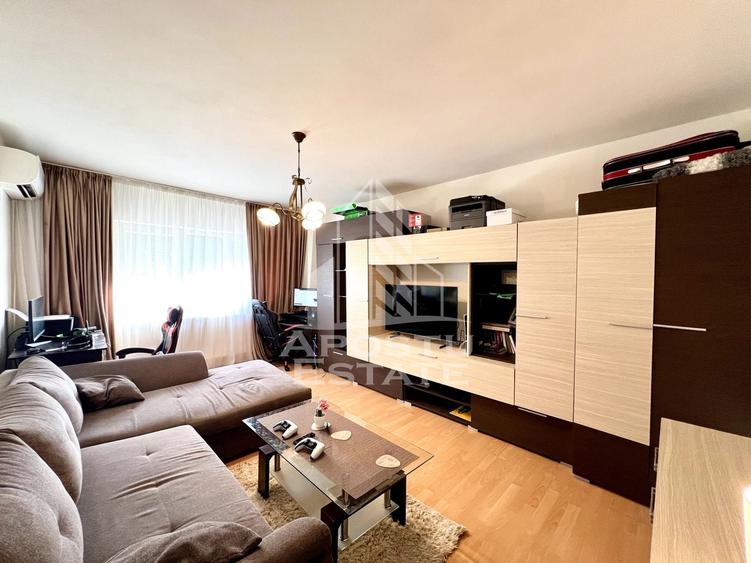 Apartament cu 2 camere decomandat, mobilat în Lipovei