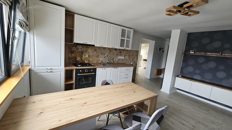 Apartament cu 2 camere decomandat în Exterior Vest