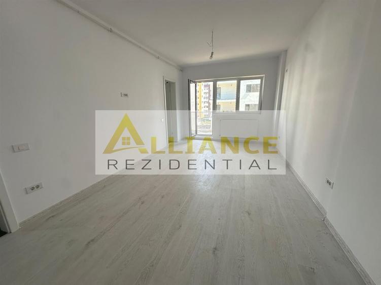 Garsonieră decomandată în Central