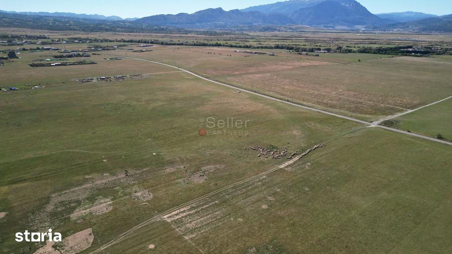 Teren de 14500 mp, în Glăjărie