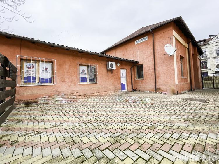 Casă cu 4 camere cu Teren 500 Mp în Central