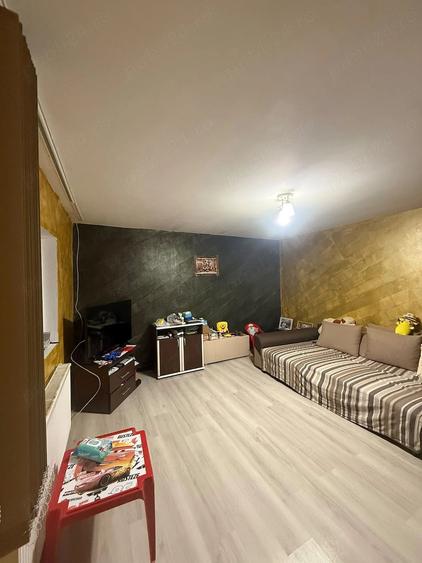 Casă cu Teren 230 Mp în Central