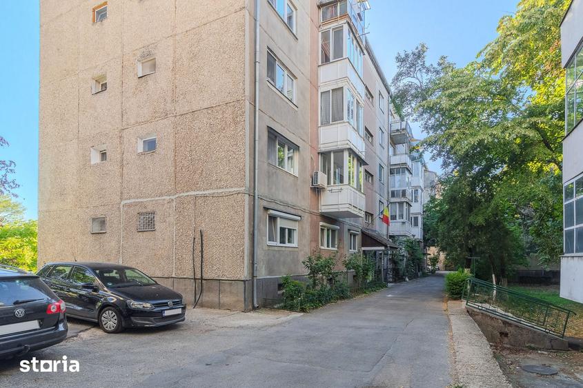 Apartament cu 2 camere semidecomandat în Decebal
