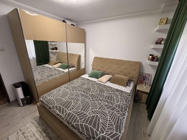 Apartament 2 camere, decomandat, 55 mp, zona Rovine - 14