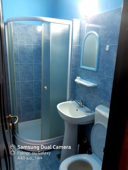 Apartament cu 2 camere decomandat în Polovragi