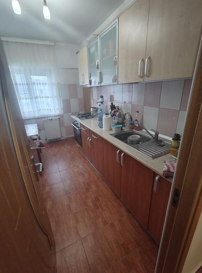 Apartament cu 2 camere semidecomandat în Exterior Vest
