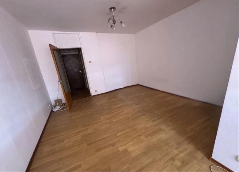 Garsonieră semidecomandată în Drumul Taberei