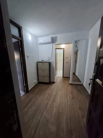 Apartament 2 camere, 55 mp, zona Rovine - 1