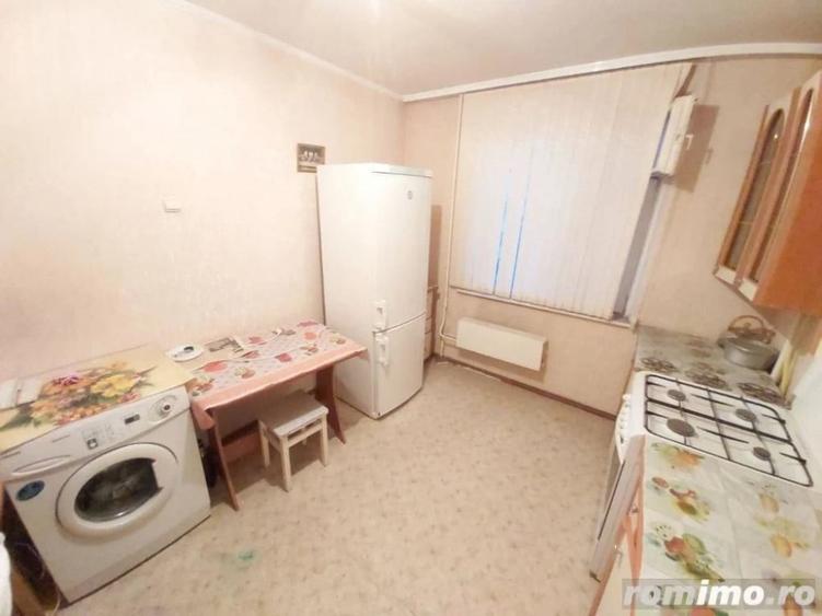 Apartament cu 2 camere decomandat în Romană