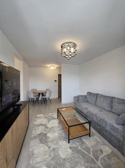 Apartament cu 2 camere decomandat în Theodor Pallady